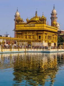 Top 10 most visited templ
Golden Temple, Source-Goggle